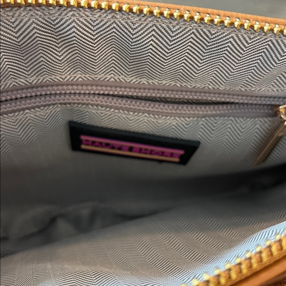 NWOT HAUTE SHORE Bag - Picture 7 of 10